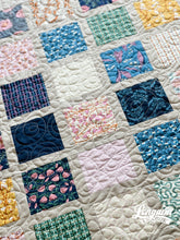 Load image into Gallery viewer, Bloomlet