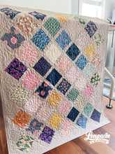 Load image into Gallery viewer, Bloomlet