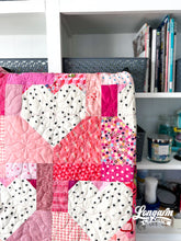 Load image into Gallery viewer, Lovebirds