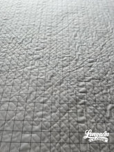 Load image into Gallery viewer, Merge