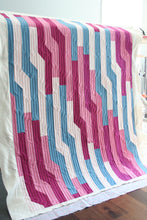 Load image into Gallery viewer, #mergequilt, merge pantograph digital quilting design