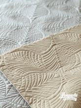 Load image into Gallery viewer, Best Fronds