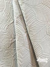 Load image into Gallery viewer, Best Fronds