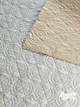 Load image into Gallery viewer, Exes