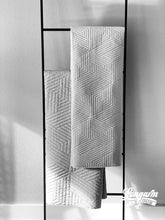 Load image into Gallery viewer, Paradoxical