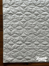 Load image into Gallery viewer, Pretty Petals