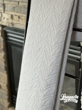 Load image into Gallery viewer, Mako and Thresher