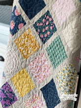 Load image into Gallery viewer, Bloomlet
