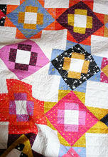 Load image into Gallery viewer, Lindsey Pantograph Quilting Example Meadowland Quilt

